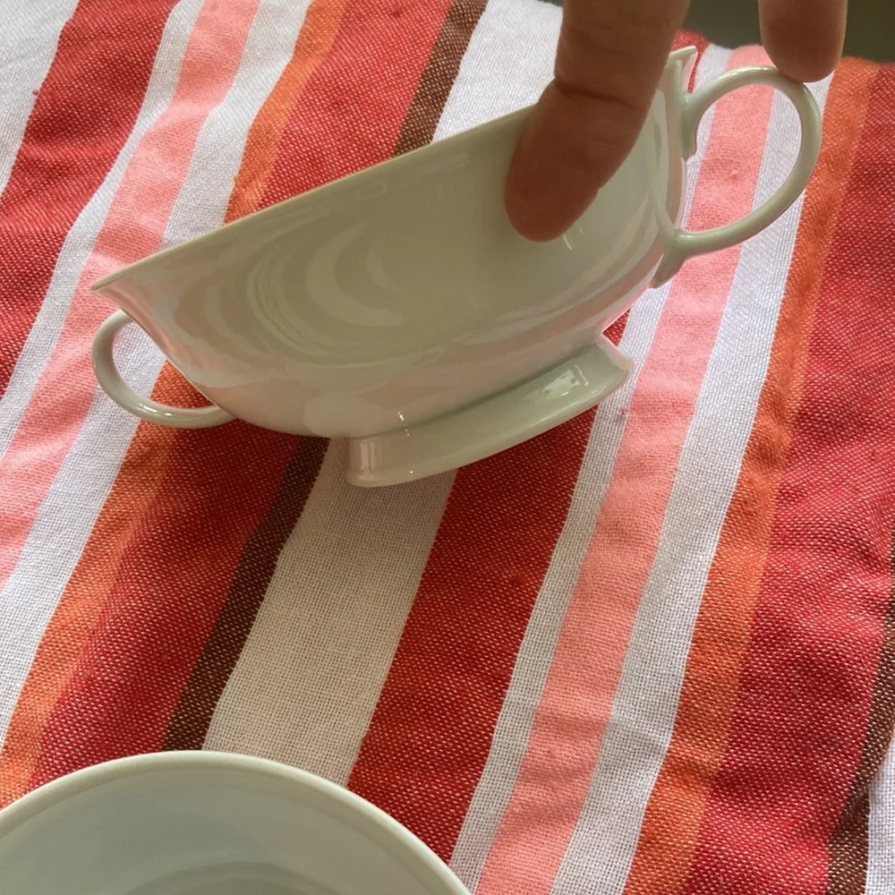 2 Authentic Fine Bone China Rosenthal Germany 2 Handle Soup Bowls - Picture 5 of 12